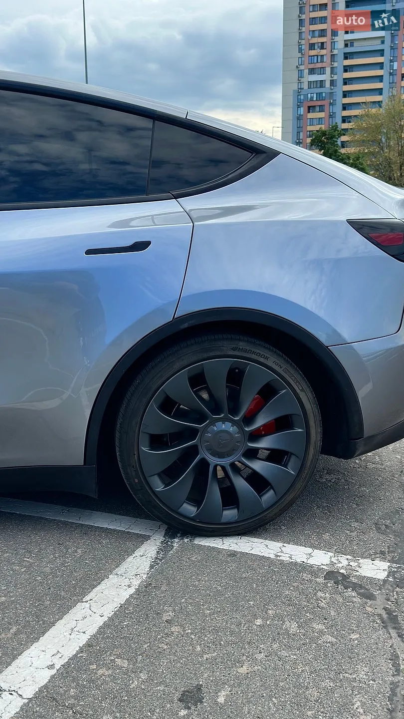 2024 Tesla Model Y - мініатюра 12