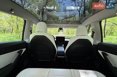Позашляховик / Кросовер Tesla Model Y 2022 в Кропивницькому фото 16 Позашляховик / Кросовер Tesla Model Y 2022 в Кропивницькому