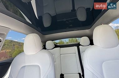Внедорожник / Кроссовер Tesla Model Y 2022 в Долине