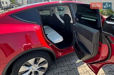 Позашляховик / Кросовер Tesla Model Y 2022 в Івано-Франківську