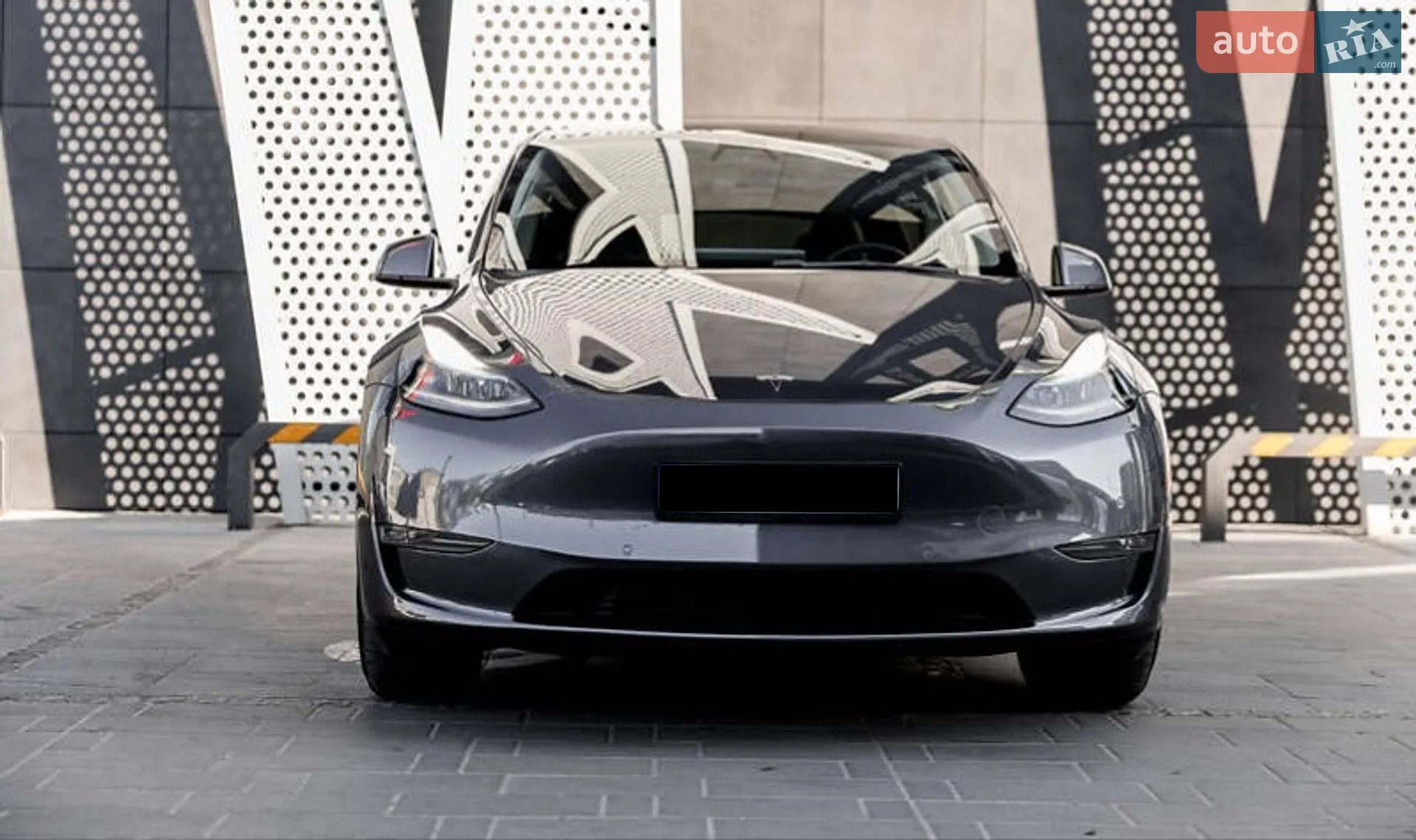 2022 Tesla Model Y - фото 1