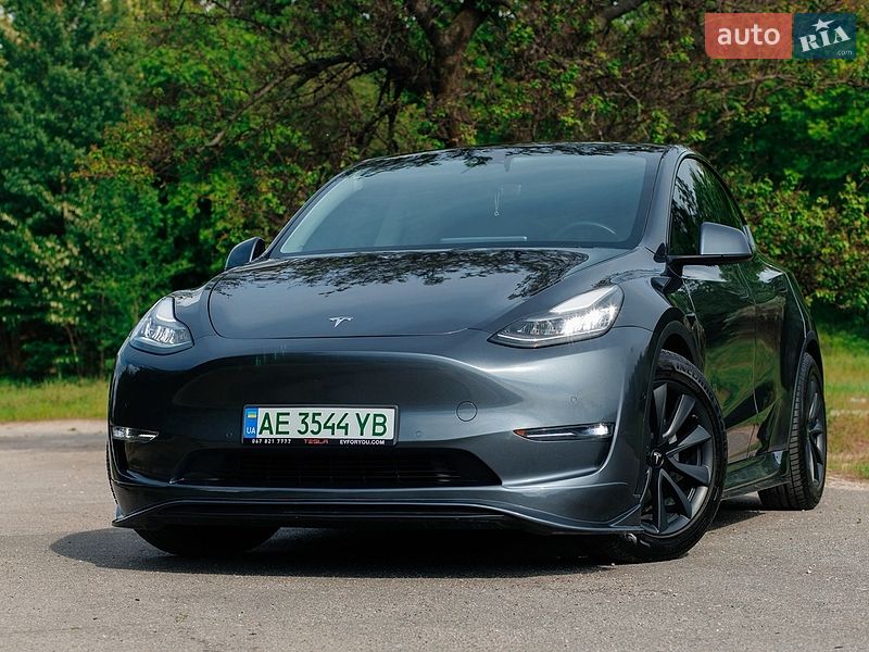 Позашляховик / Кросовер Tesla Model Y 2020 в Дніпрі