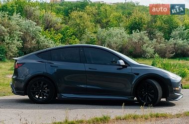 Позашляховик / Кросовер Tesla Model Y 2020 в Дніпрі