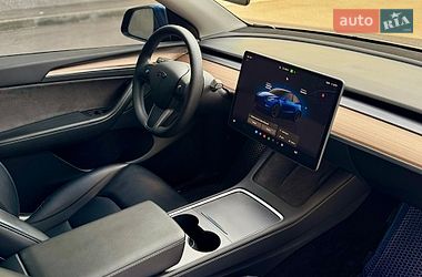 Позашляховик / Кросовер Tesla Model Y 2023 в Харкові