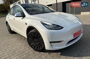 Позашляховик / Кросовер Tesla Model Y 2023 в Вінниці
