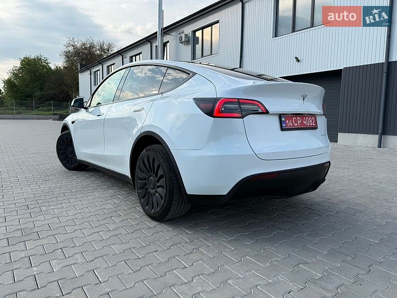 Внедорожник / Кроссовер Tesla Model Y 2023 в Виннице