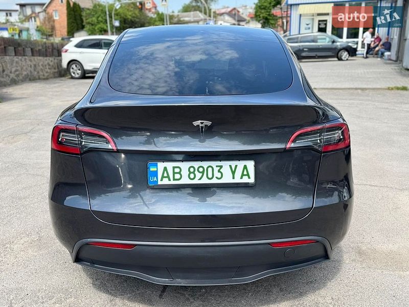 Позашляховик / Кросовер Tesla Model Y 2024 в Вінниці