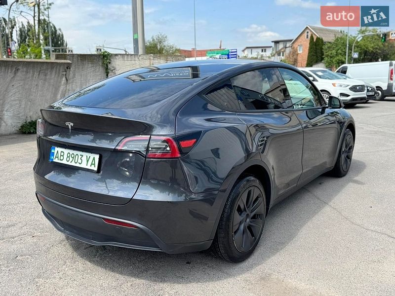 Позашляховик / Кросовер Tesla Model Y 2024 в Вінниці