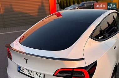 Внедорожник / Кроссовер Tesla Model Y 2021 в Черновцах