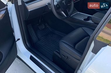 Позашляховик / Кросовер Tesla Model Y 2024 в Чорткові фото 11 Позашляховик / Кросовер Tesla Model Y 2024 в Чорткові