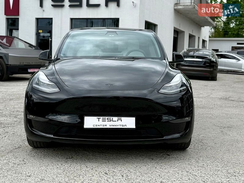 Позашляховик / Кросовер Tesla Model Y 2021 в Вінниці