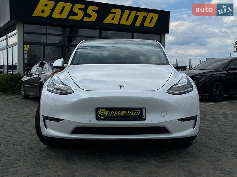 Позашляховик / Кросовер Tesla Model Y 2020 в Мукачевому