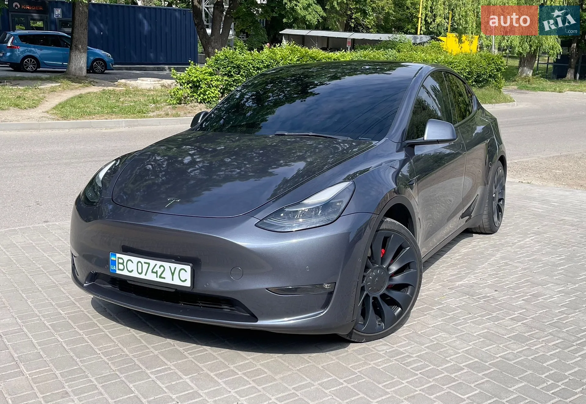 2022 Tesla Model Y - мініатюра 2