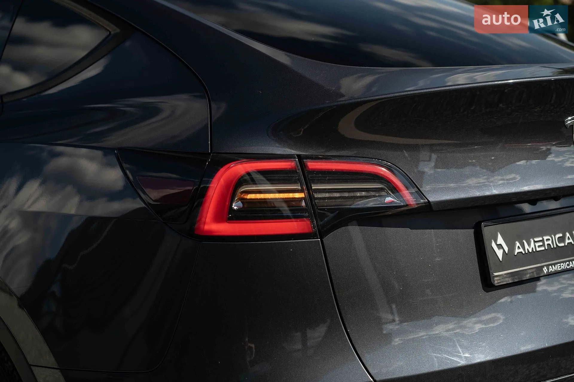 2020 Tesla Model Y - мініатюра 8