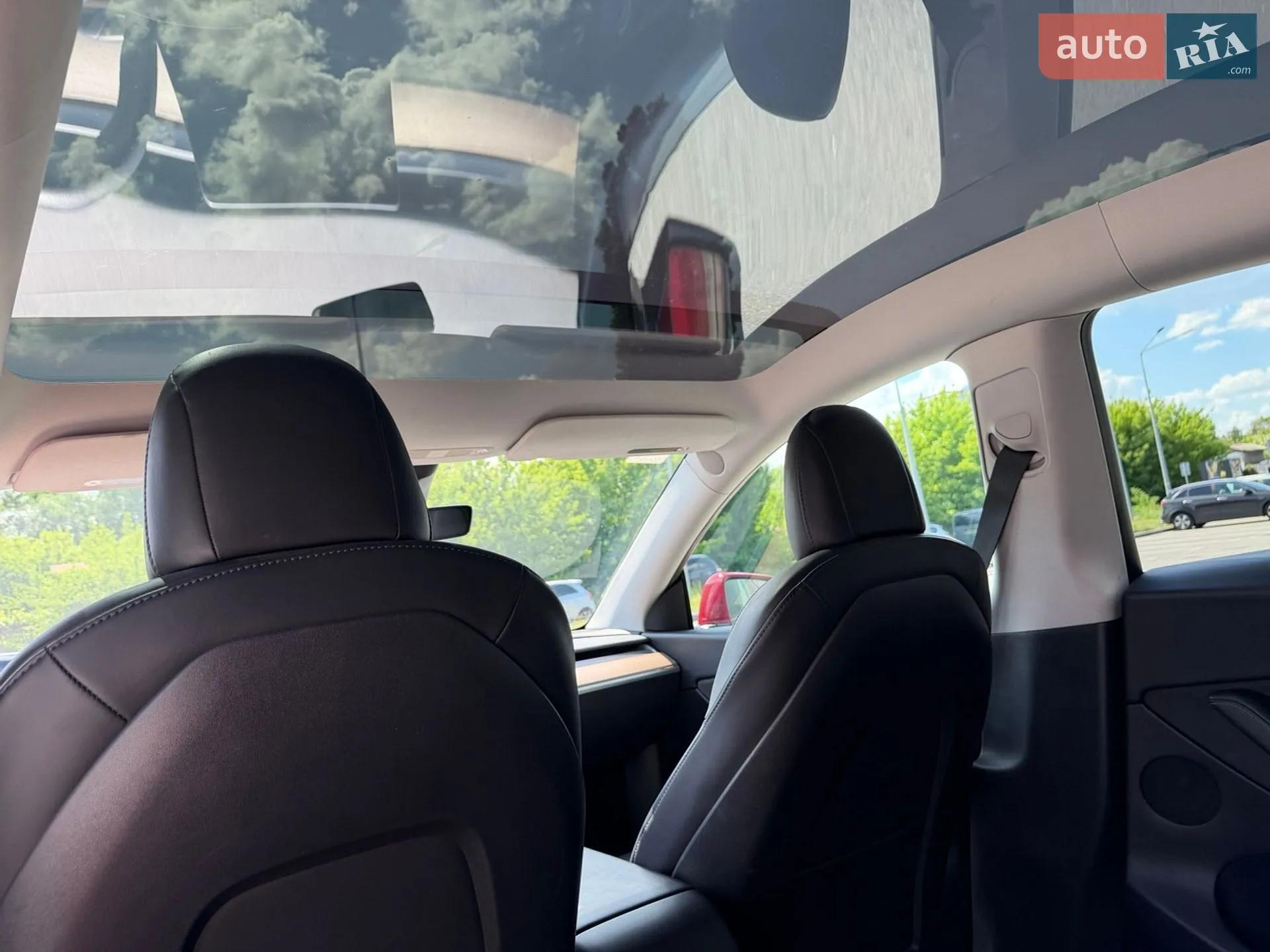 2021 Tesla Model Y - мініатюра 15
