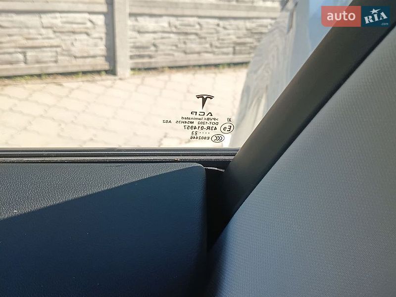 Позашляховик / Кросовер Tesla Model Y 2023 в Запоріжжі