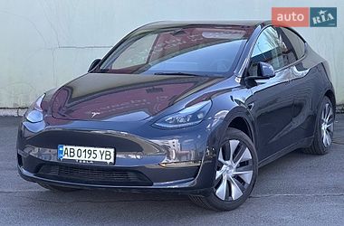 Внедорожник / Кроссовер Tesla Model Y 2025 в Киеве