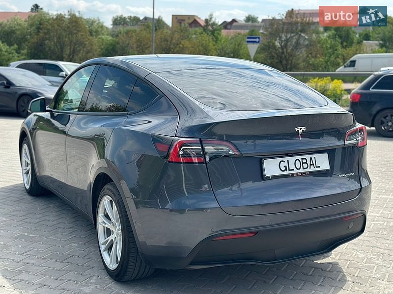 Позашляховик / Кросовер Tesla Model Y 2020 в Рівному