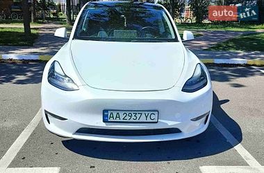 Позашляховик / Кросовер Tesla Model Y 2022 в Києві