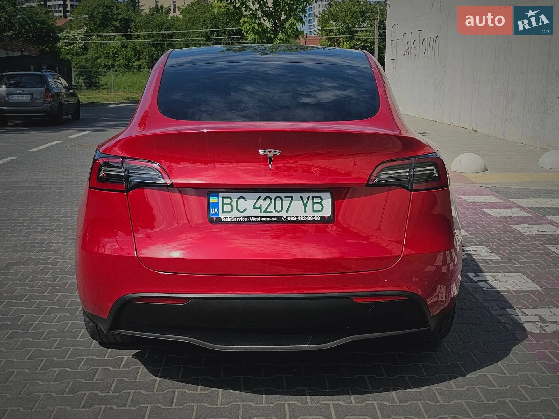 2023 Tesla Model Y - мініатюра 16