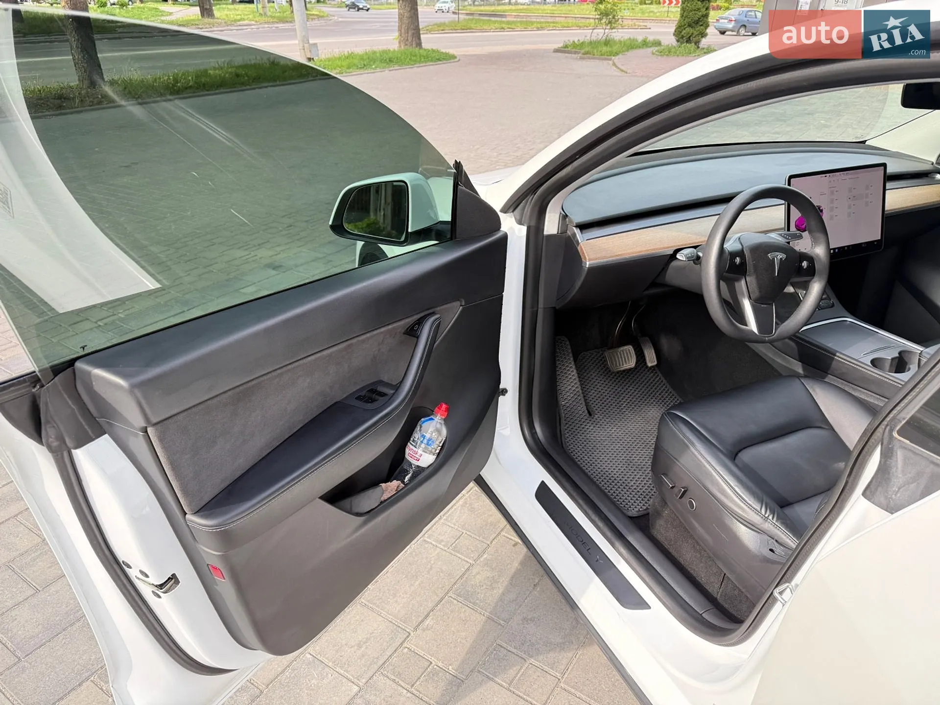 2021 Tesla Model Y - мініатюра 11