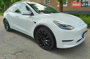 Внедорожник / Кроссовер Tesla Model Y 2021 в Тернополе
