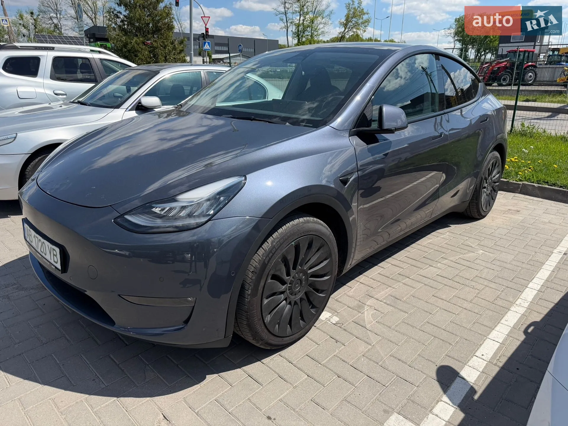 2022 Tesla Model Y - мініатюра 3
