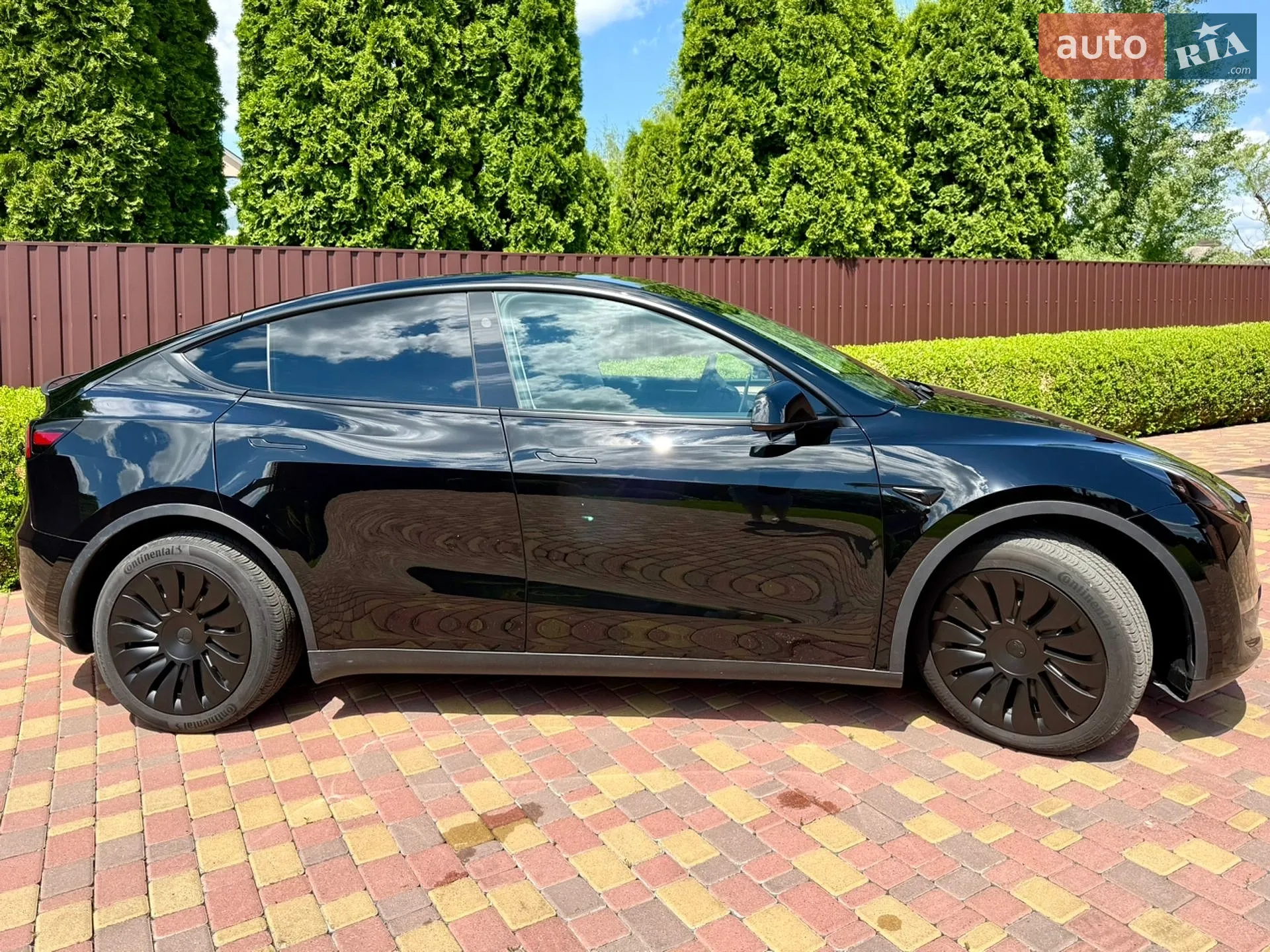 2024 Tesla Model Y - мініатюра 8