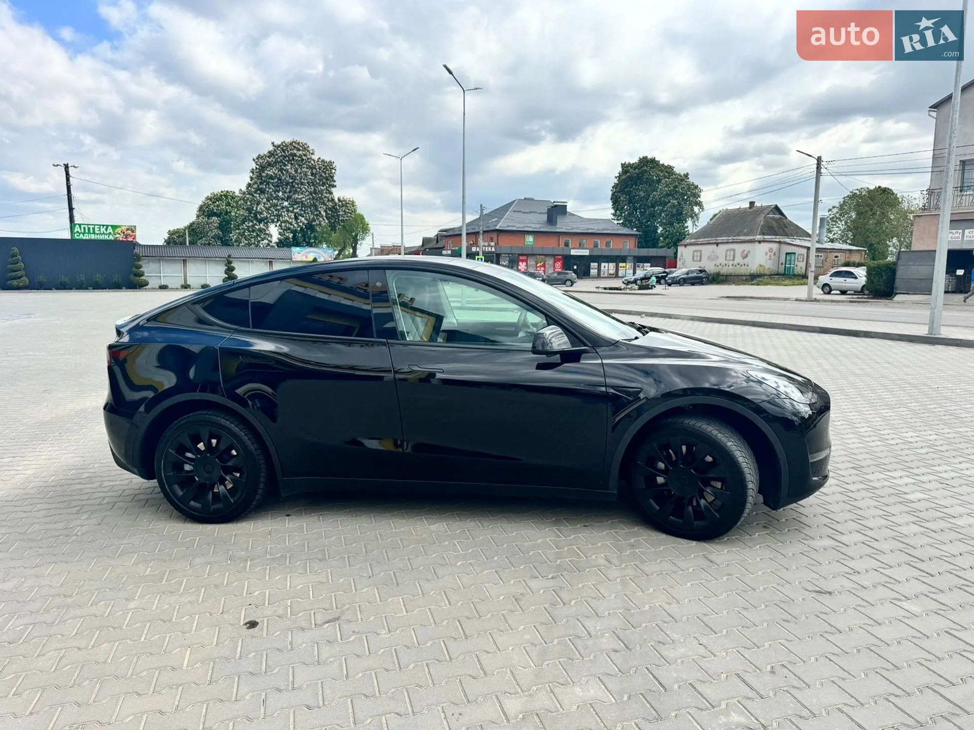 2023 Tesla Model Y - мініатюра 11
