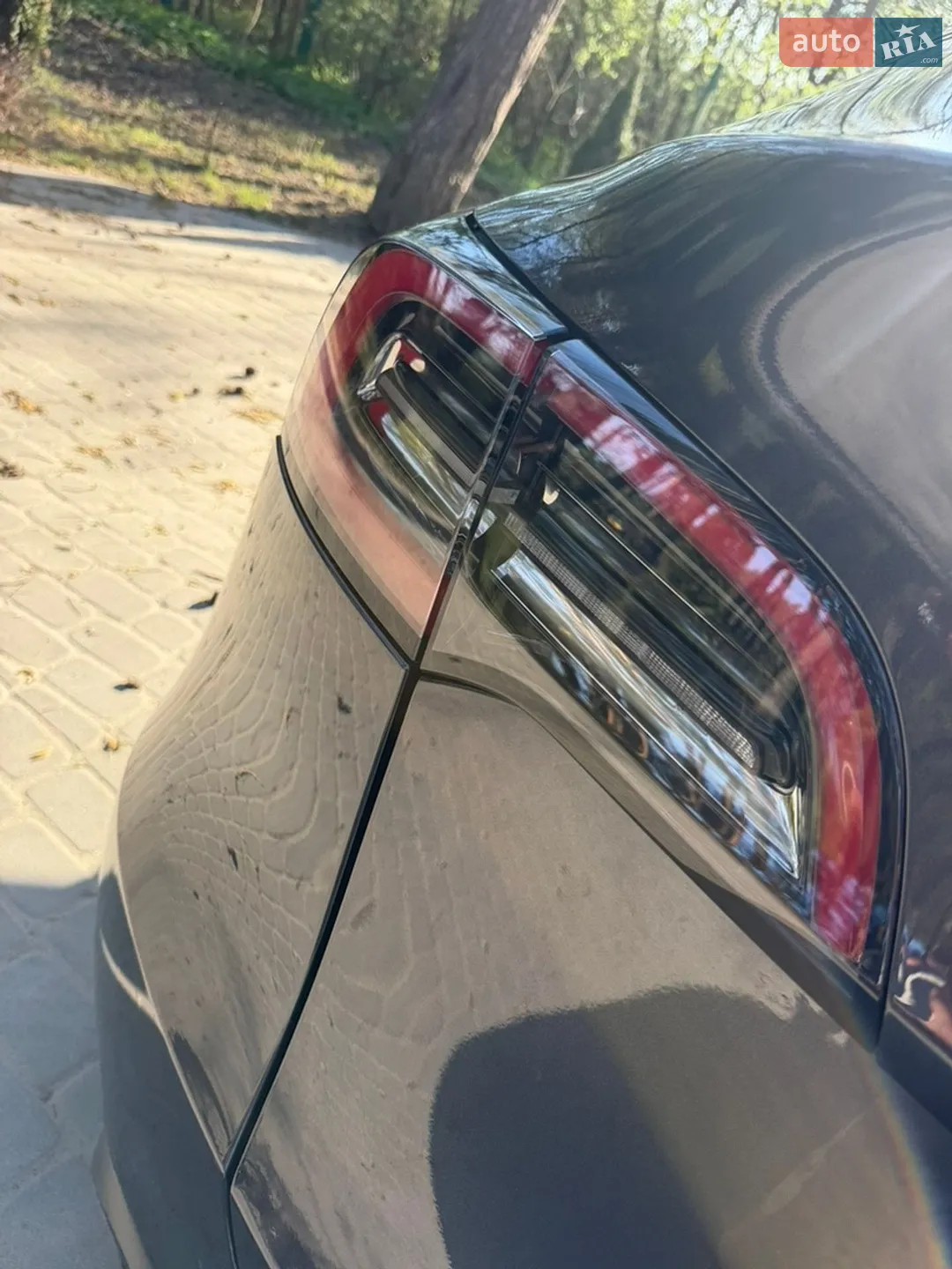 2024 Tesla Model Y - мініатюра 9