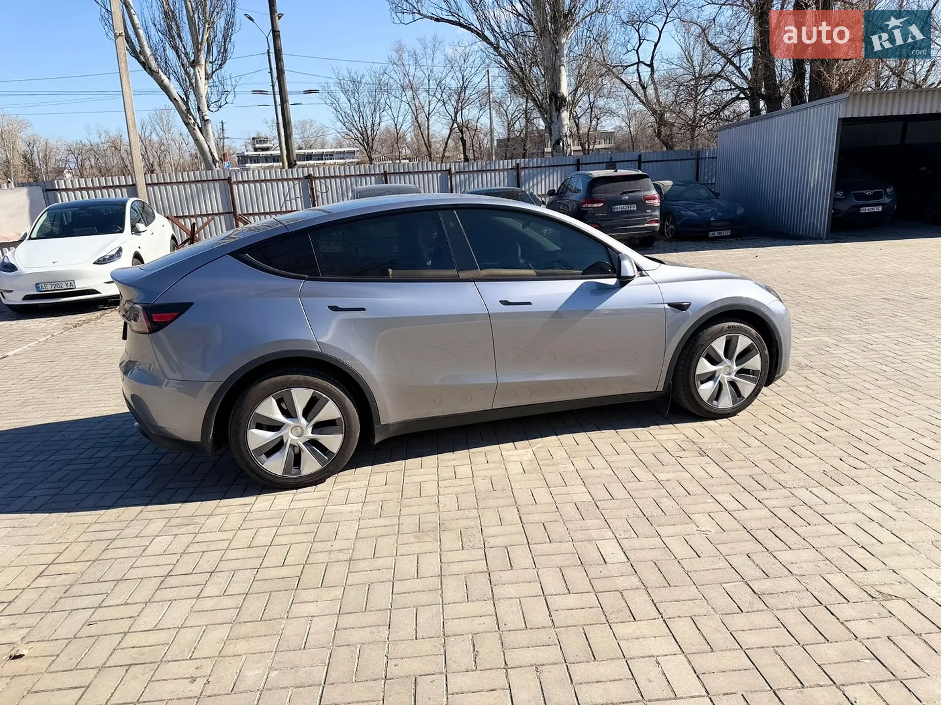 2024 Tesla Model Y - мініатюра 7