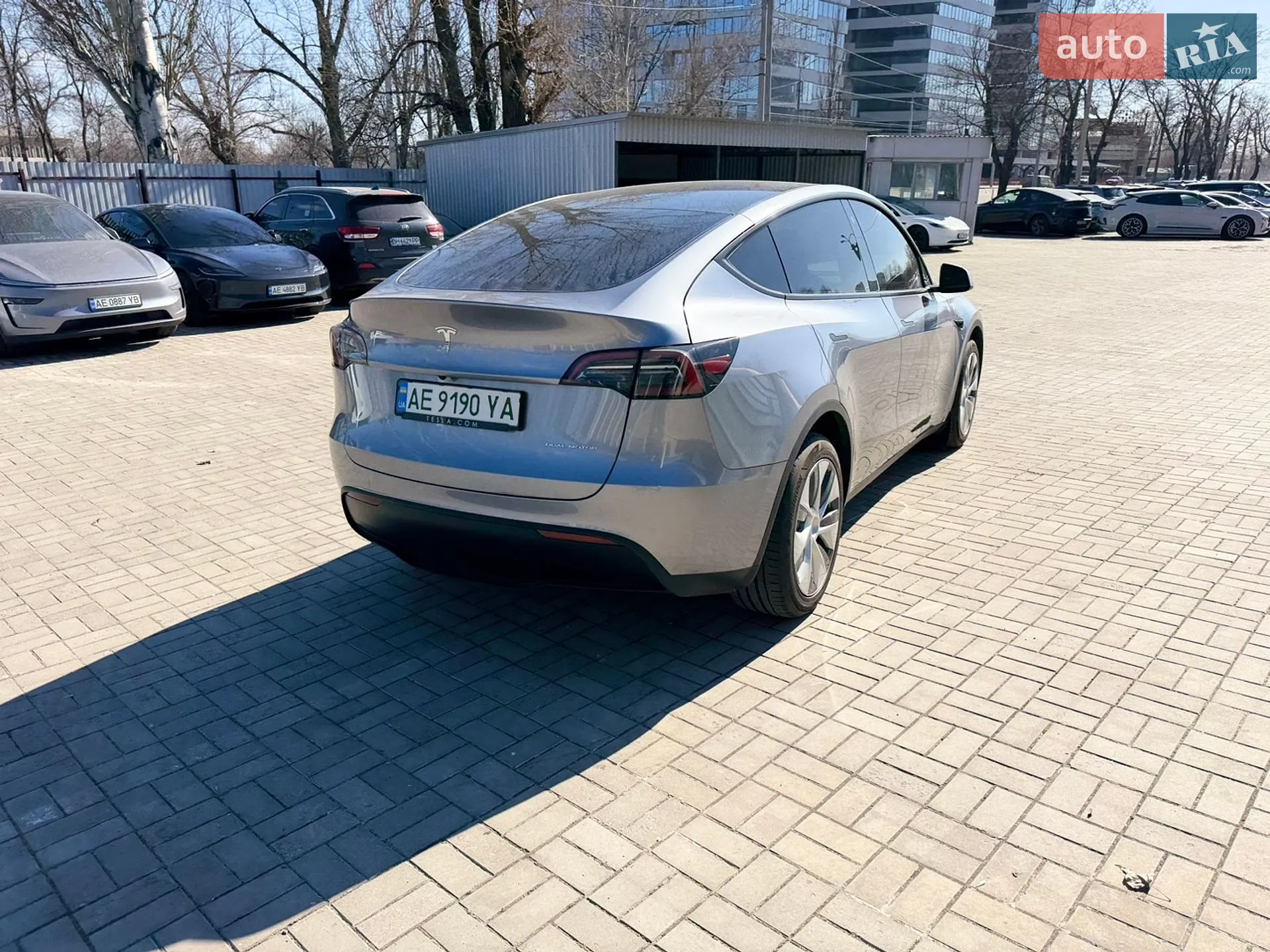 2024 Tesla Model Y - мініатюра 11