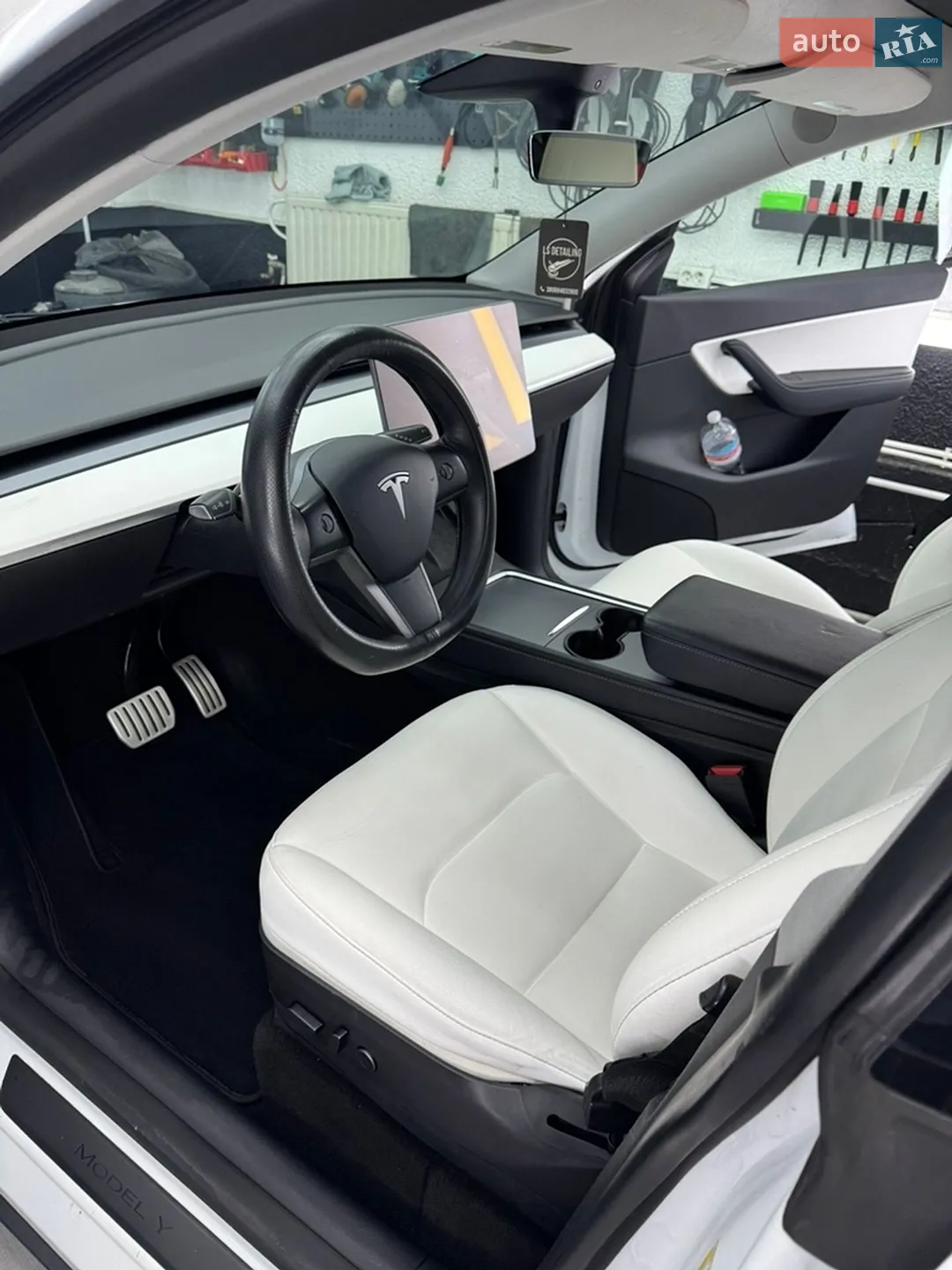 2022 Tesla Model Y - мініатюра 10