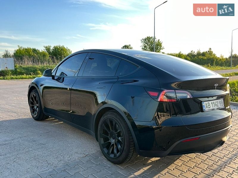 Внедорожник / Кроссовер Tesla Model Y 2021 в Виннице
