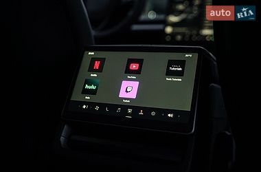 Позашляховик / Кросовер Tesla Model Y 2025 в Львові