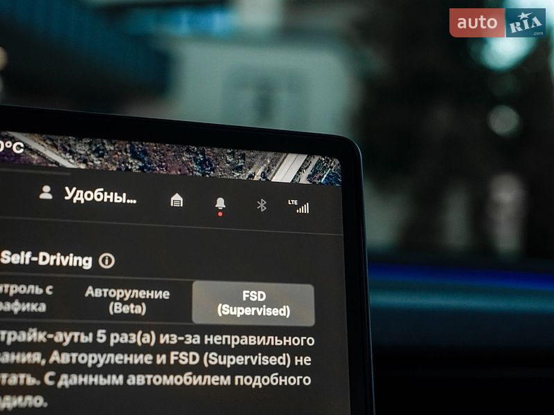 Позашляховик / Кросовер Tesla Model Y 2025 в Львові