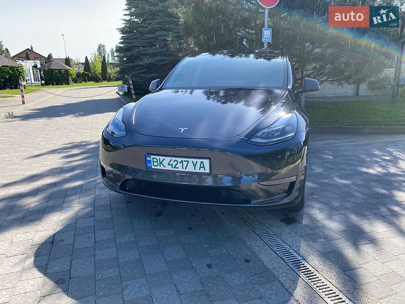 Внедорожник / Кроссовер Tesla Model Y 2024 в Сарнах фото 6 Внедорожник / Кроссовер Tesla Model Y 2024 в Сарнах
