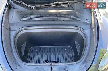 Внедорожник / Кроссовер Tesla Model Y 2024 в Сарнах фото 50 Внедорожник / Кроссовер Tesla Model Y 2024 в Сарнах