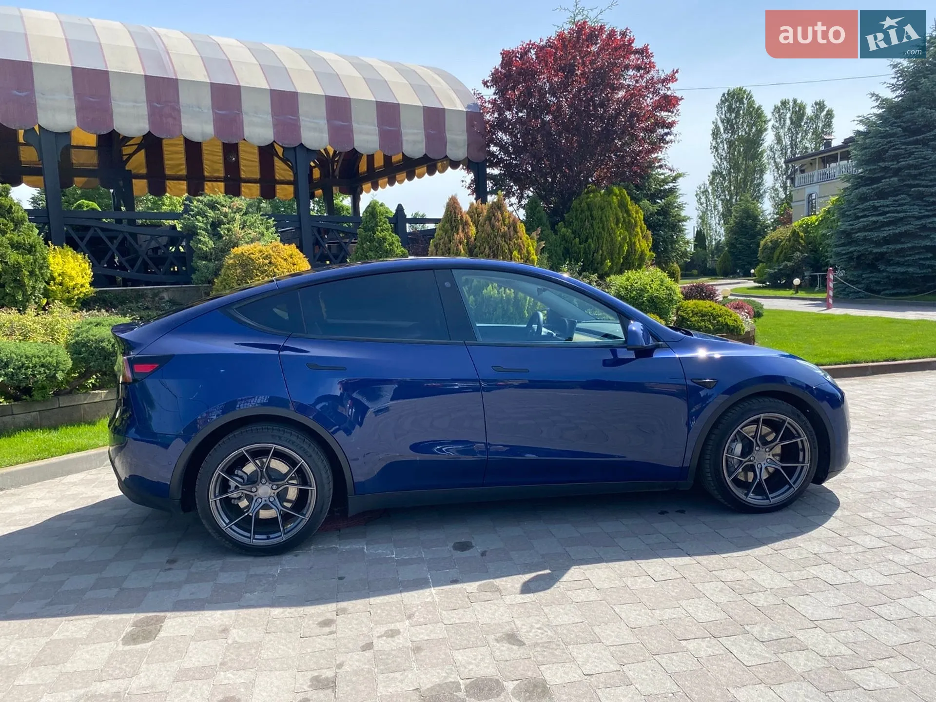 2022 Tesla Model Y - мініатюра 13