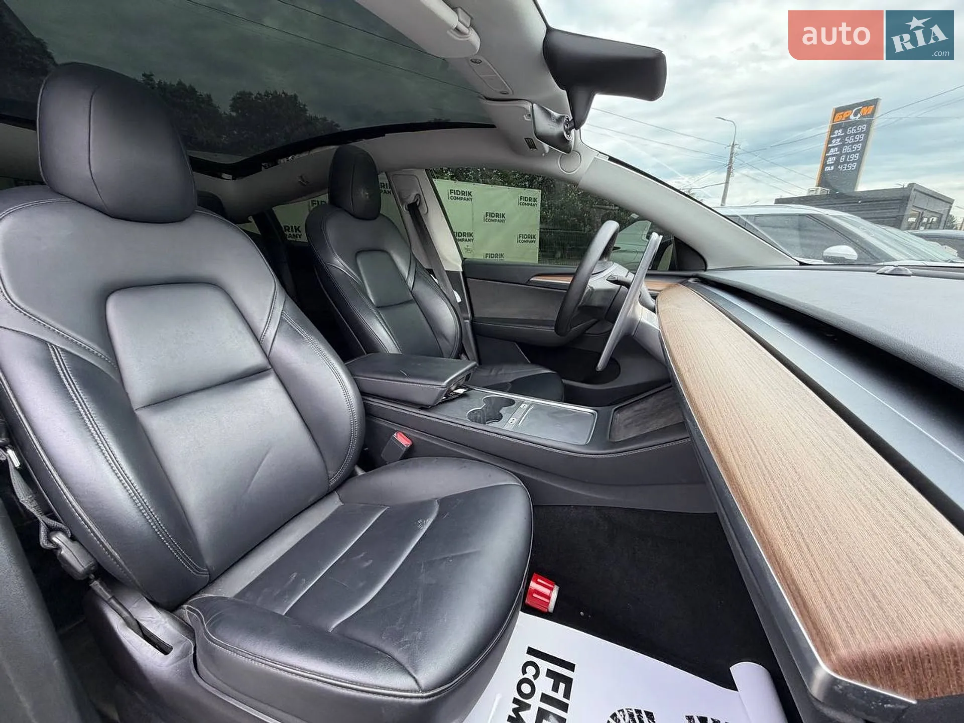 2022 Tesla Model Y - мініатюра 12