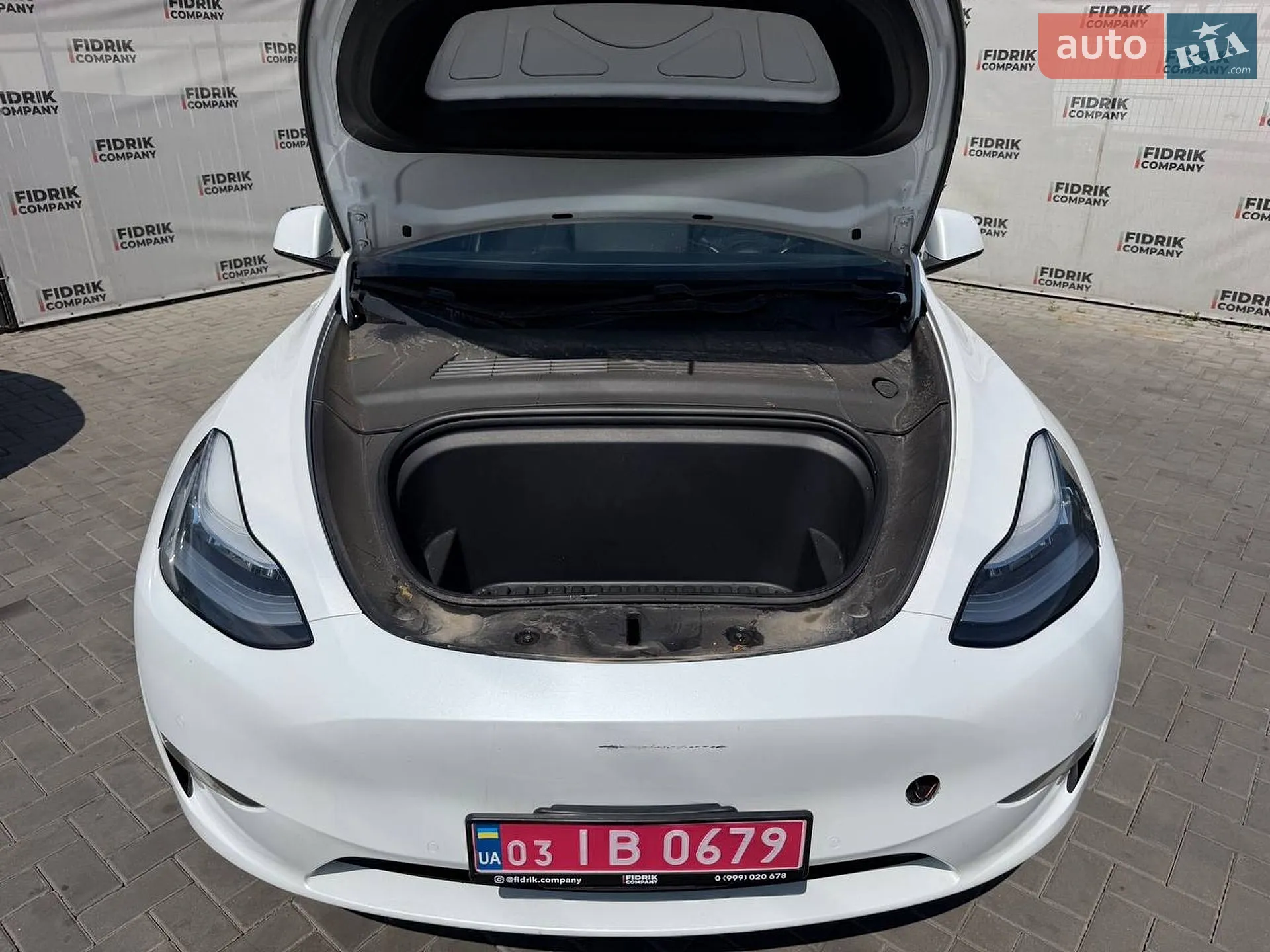 2020 Tesla Model Y - мініатюра 10