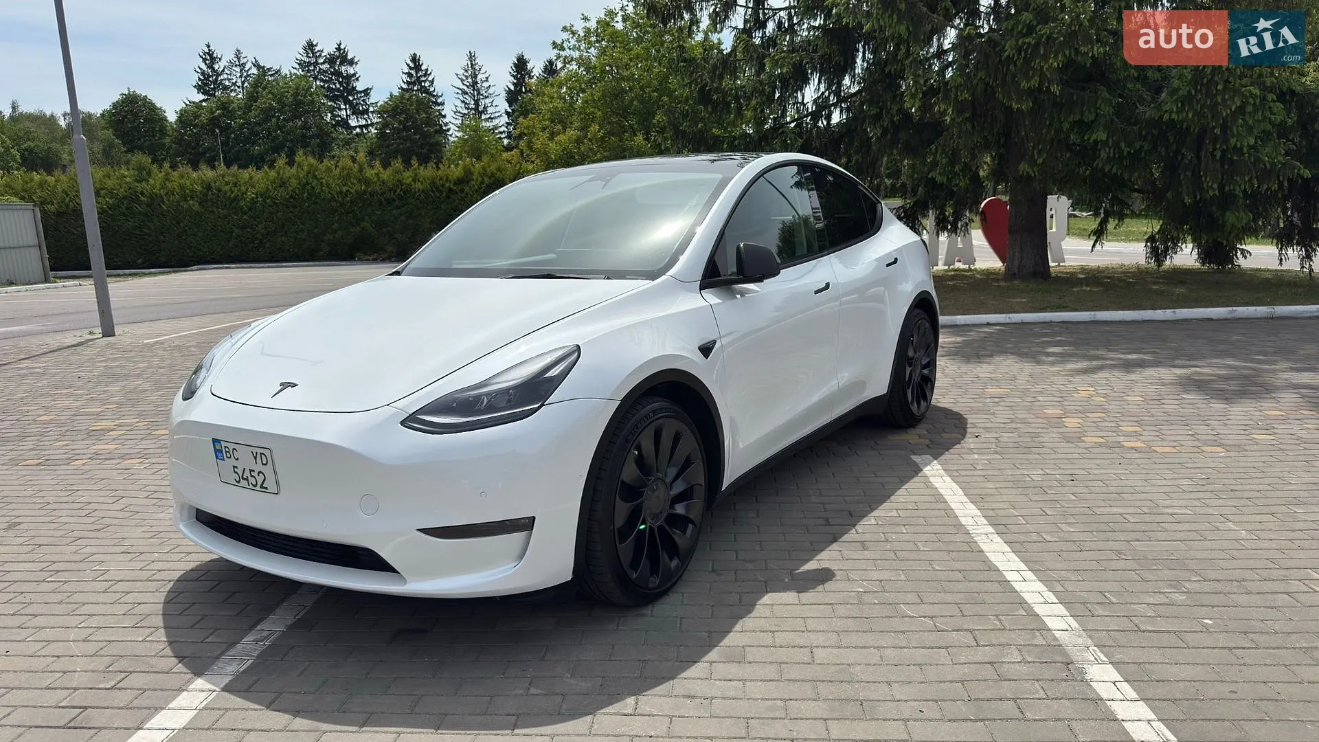 2022 Tesla Model Y - мініатюра 5