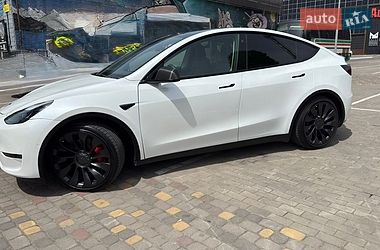 Внедорожник / Кроссовер Tesla Model Y 2022 в Луцке