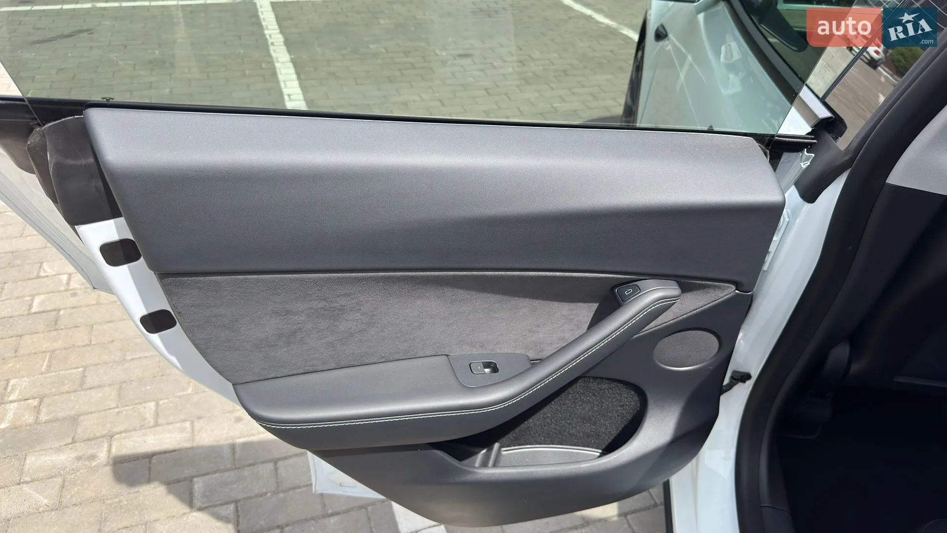2022 Tesla Model Y - мініатюра 28