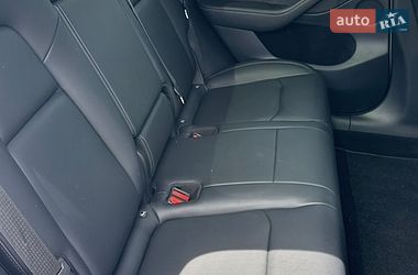 Внедорожник / Кроссовер Tesla Model Y 2022 в Луцке