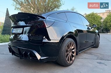 Внедорожник / Кроссовер Tesla Model Y 2023 в Великодолинском