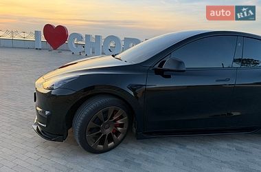 Внедорожник / Кроссовер Tesla Model Y 2023 в Великодолинском