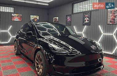 Внедорожник / Кроссовер Tesla Model Y 2023 в Великодолинском