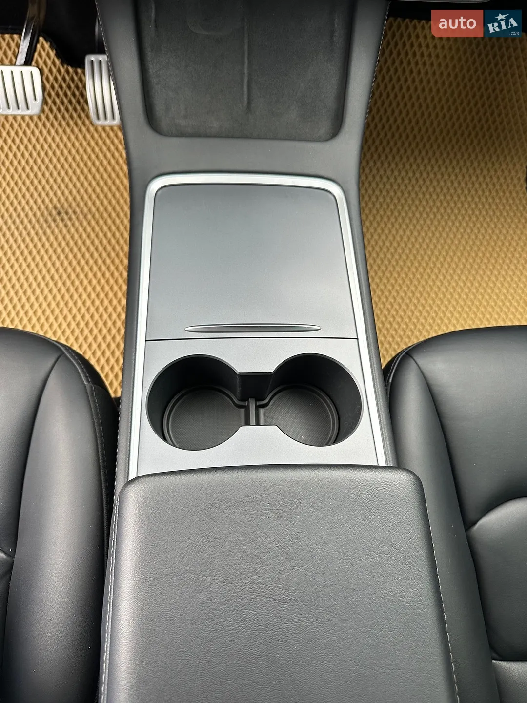 2022 Tesla Model Y - мініатюра 20