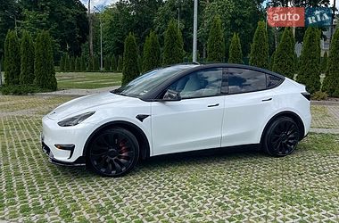 Позашляховик / Кросовер Tesla Model Y 2022 в Харкові фото 7 Позашляховик / Кросовер Tesla Model Y 2022 в Харкові